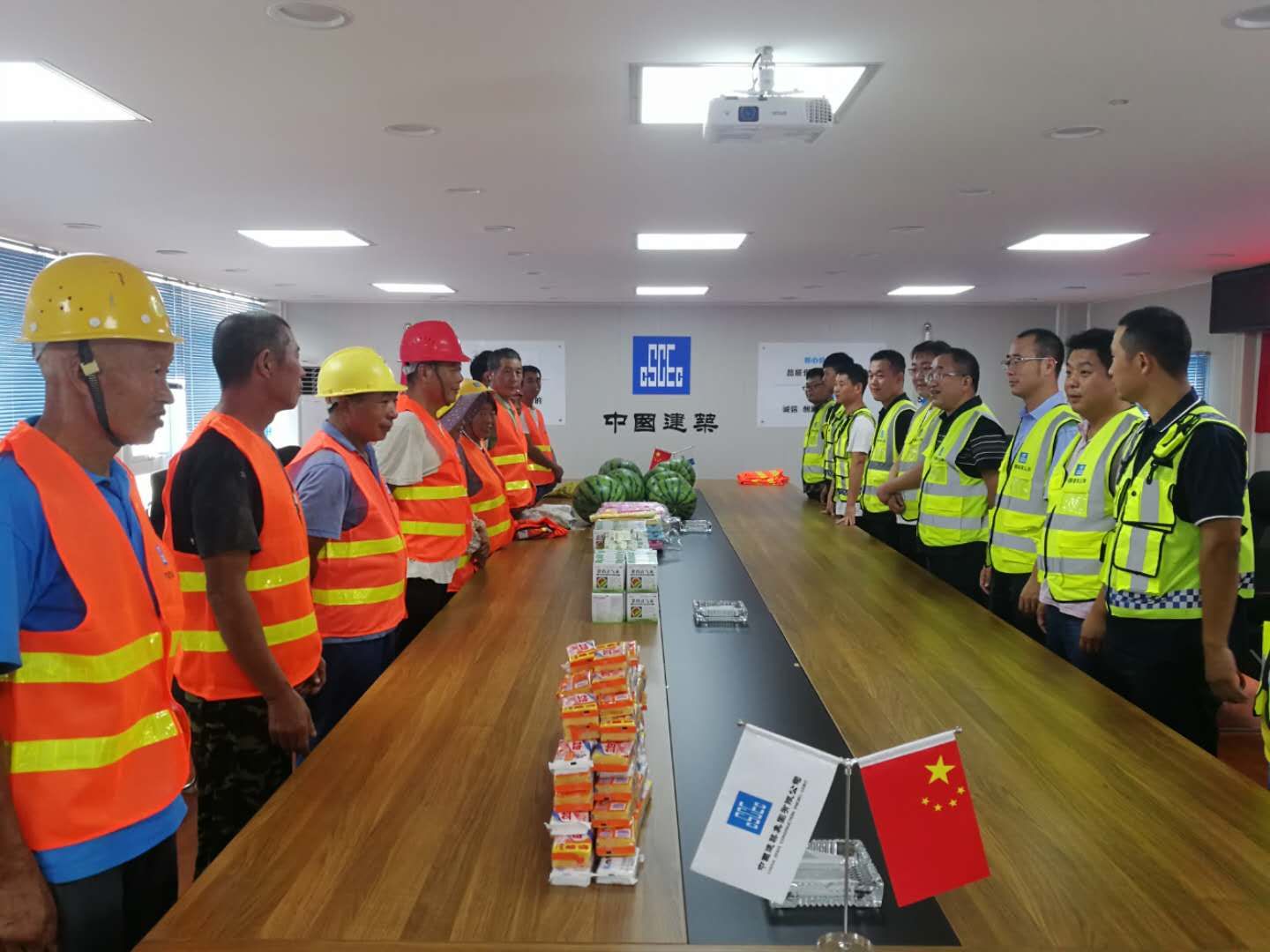 6bb47eb1447cb8d9348b73d7fc42996.jpg 6bb47eb1447cb8d9348b73d7fc42996.jpg