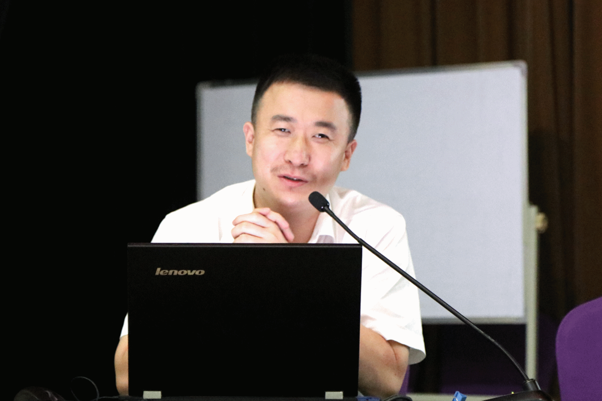 先锋青年讲师团闪图.gif 先锋青年讲师团闪图.gif