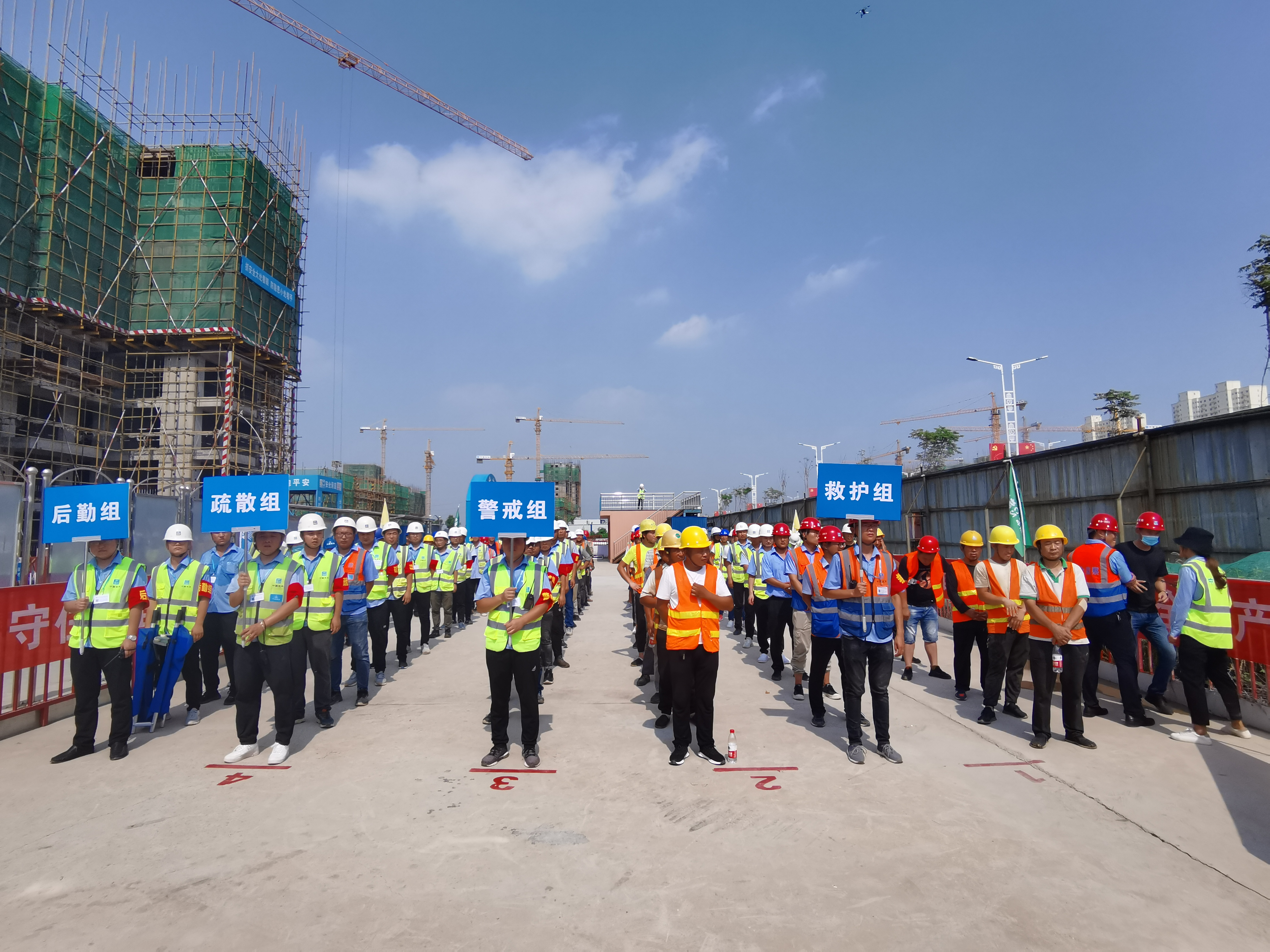 各小组准备就绪.jpg