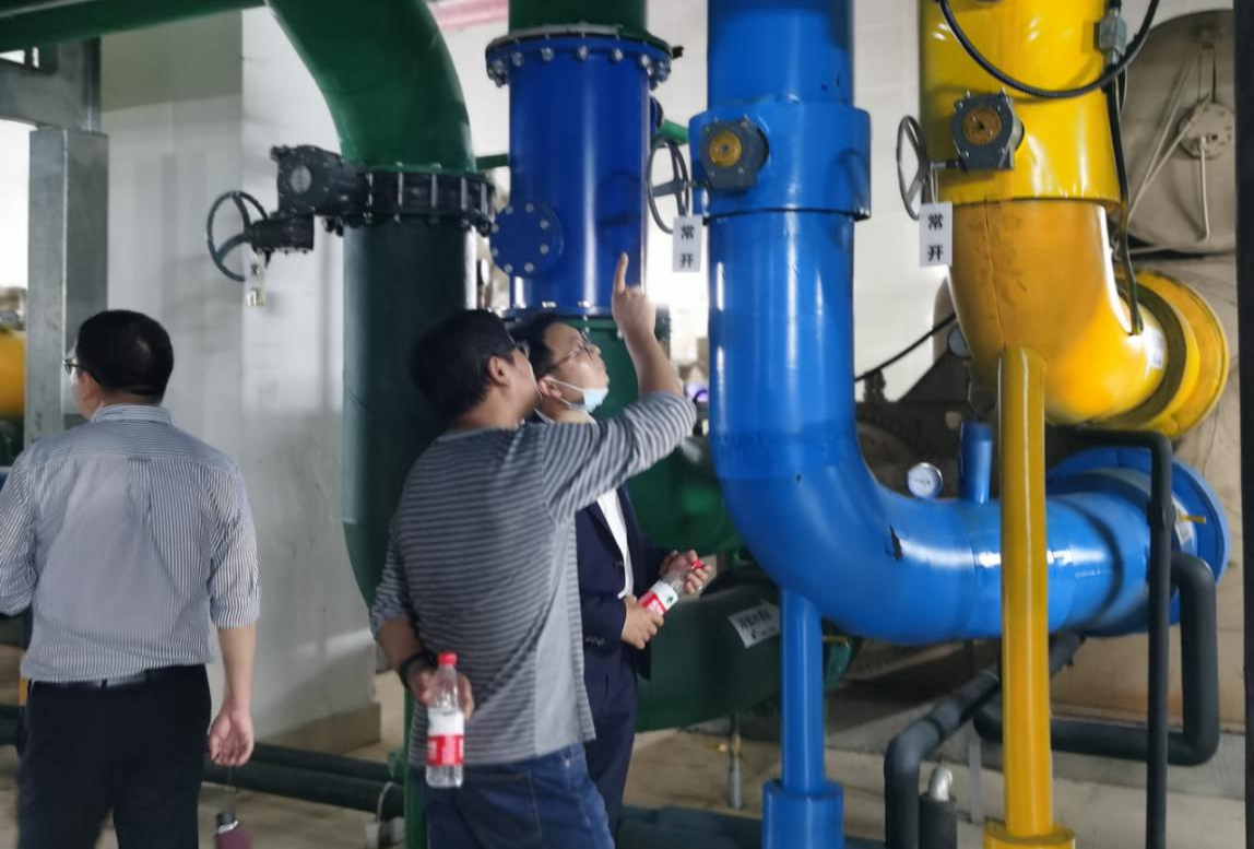 观摩现场.png 观摩现场.png