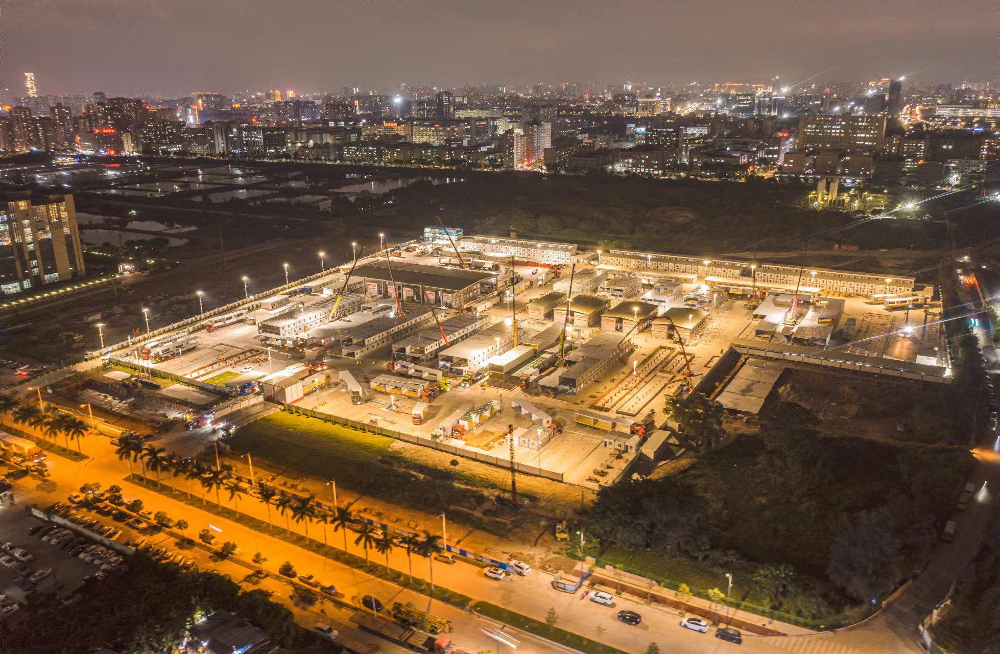 项目夜晚航拍.jpg 项目夜晚航拍.jpg