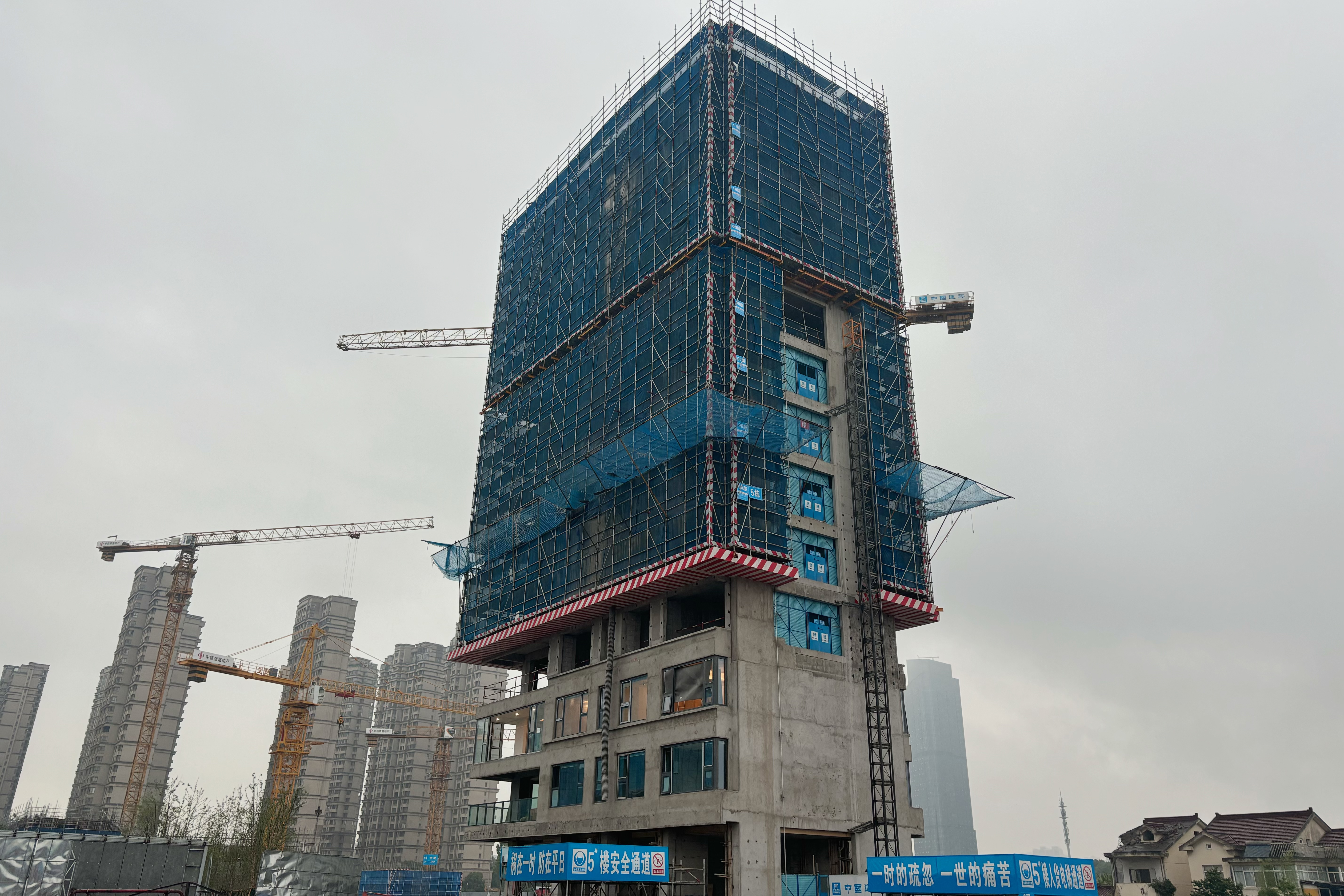 项目现场删.jpg 项目现场删.jpg