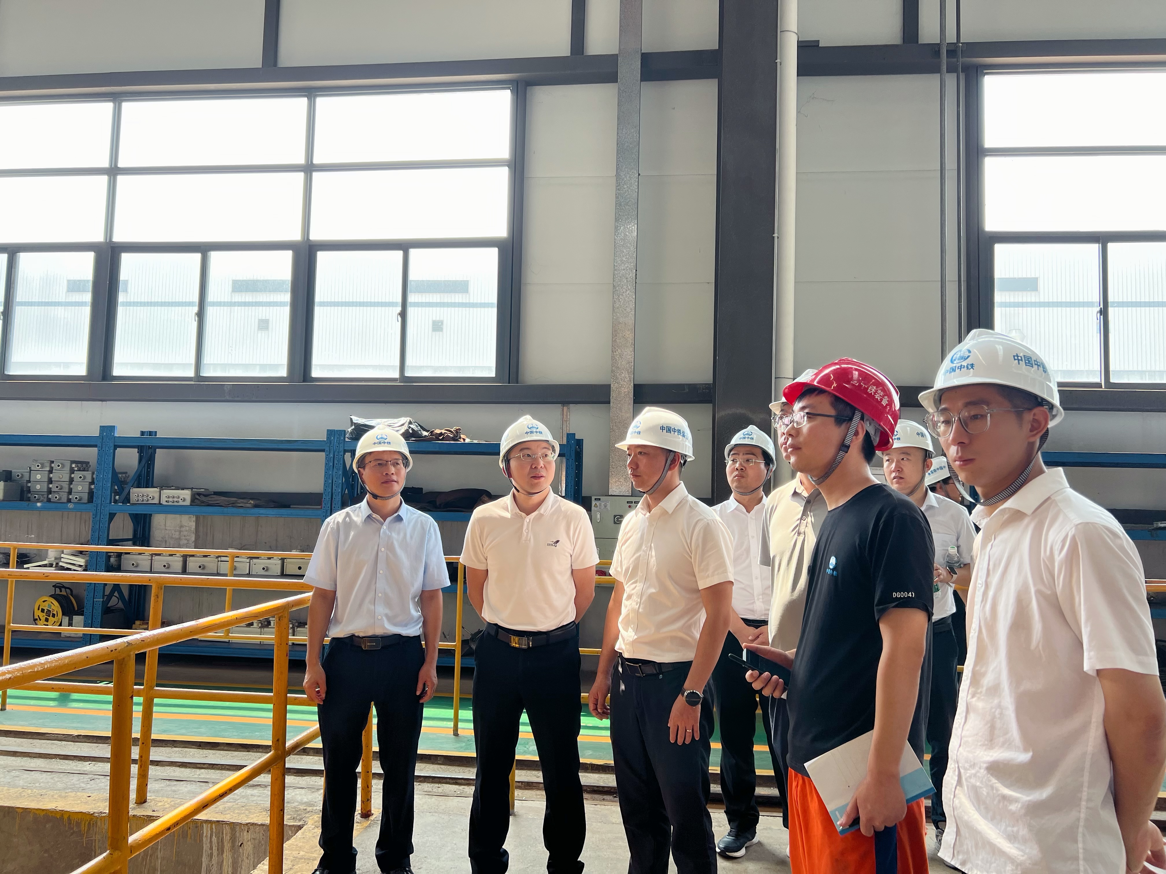 现场参观3.jpg