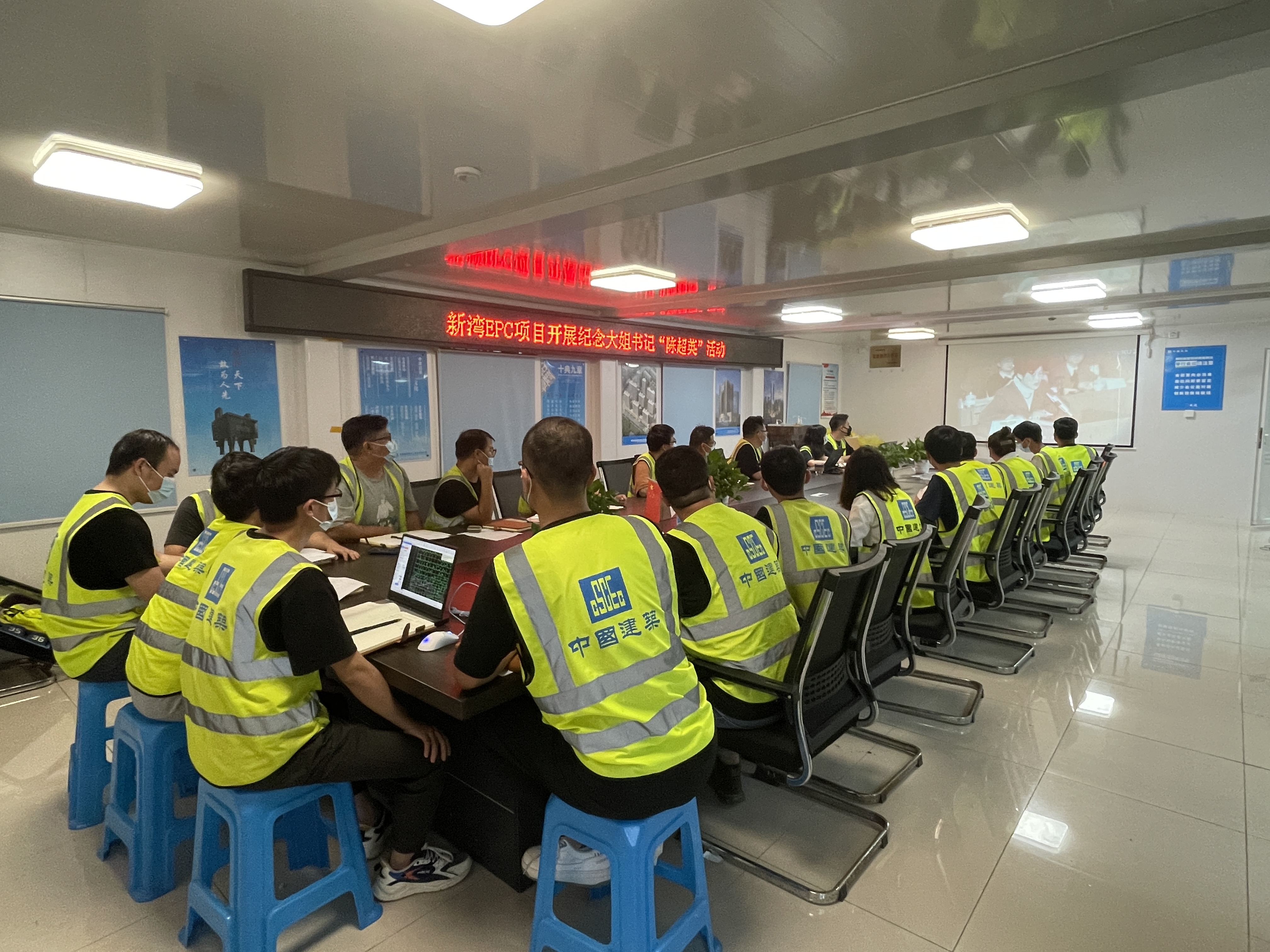 活动现场.jpg 活动现场.jpg