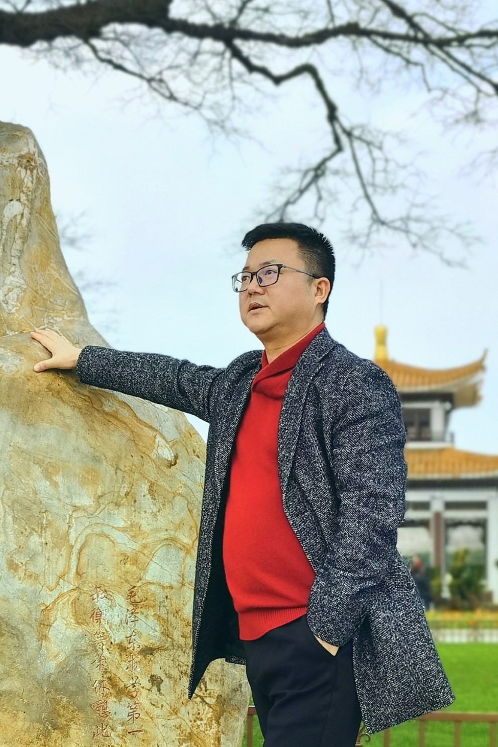 李勇.jpg 李勇.jpg