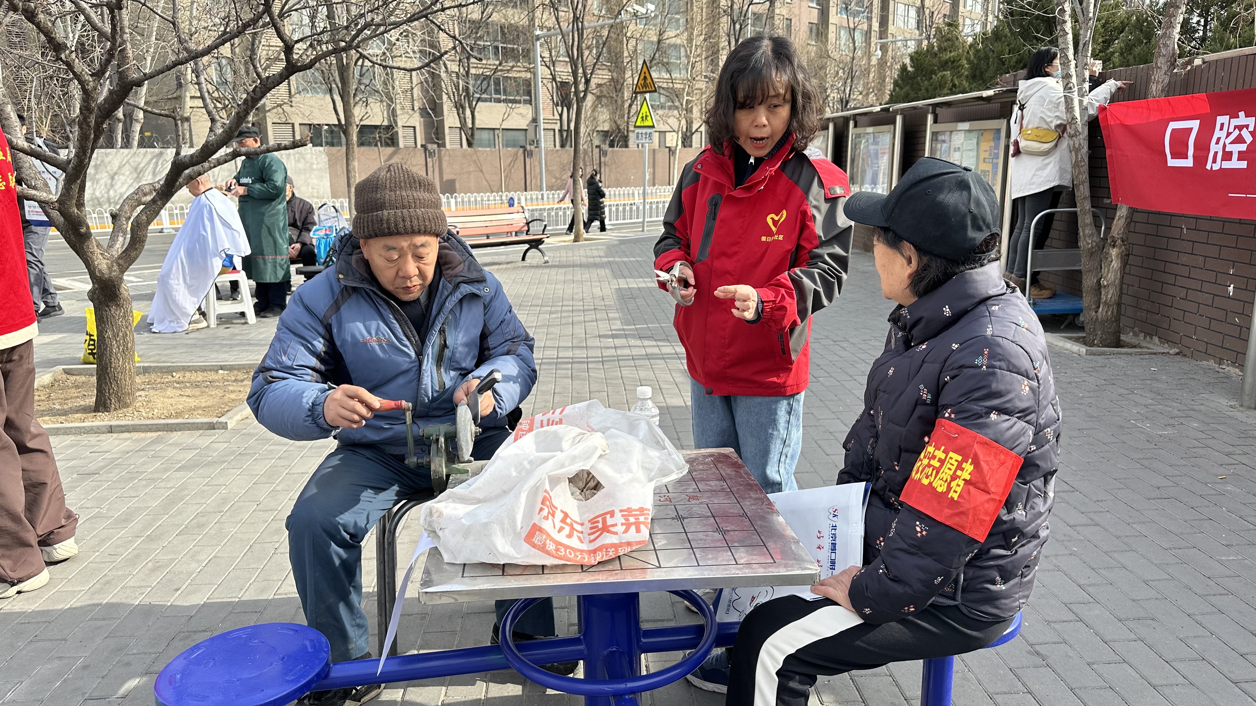 1e63c5e28670d4781ab310b286bdd9f.jpg 1e63c5e28670d4781ab310b286bdd9f.jpg