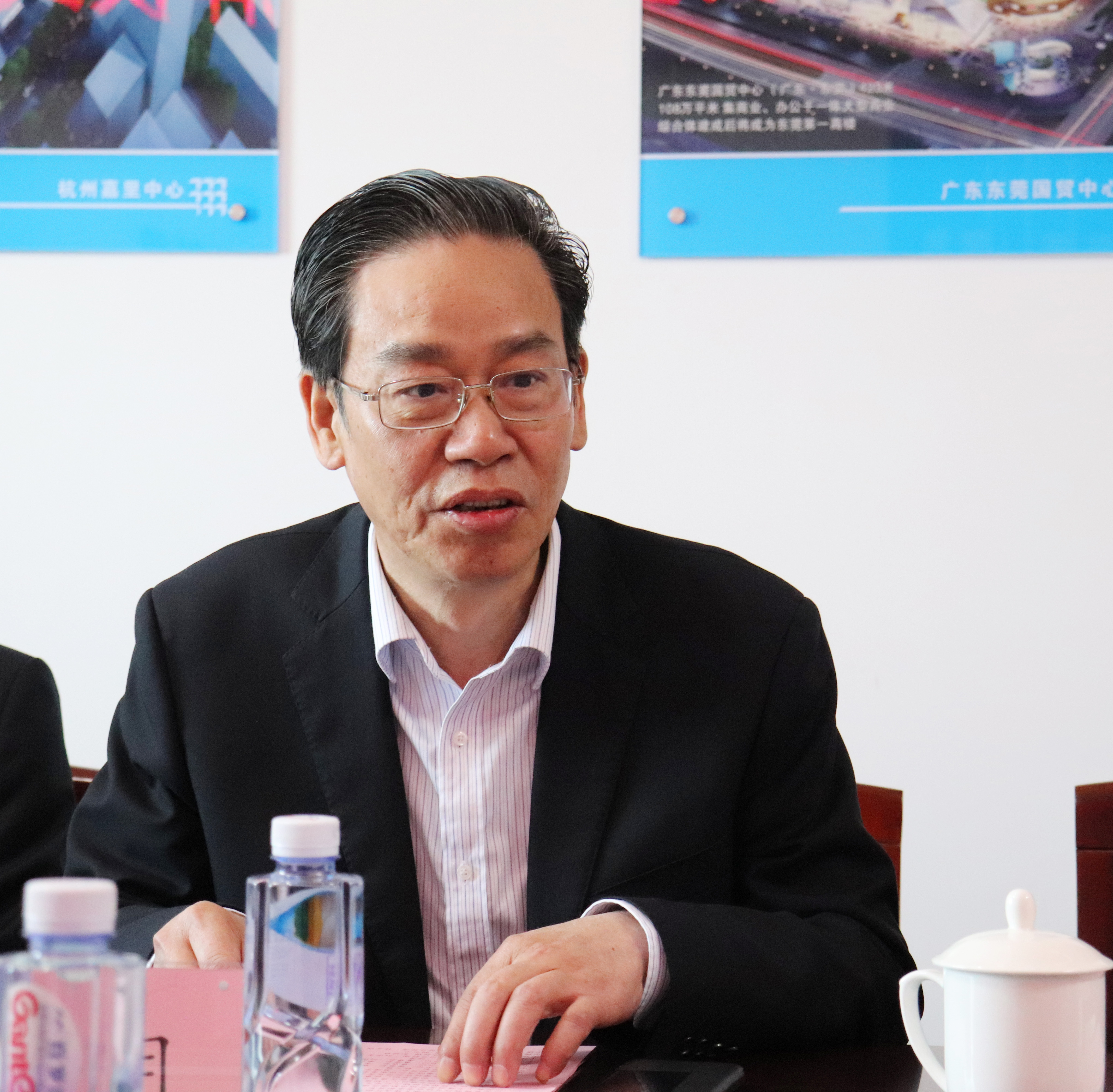 5.史如明讲话.jpg 5.史如明讲话.jpg