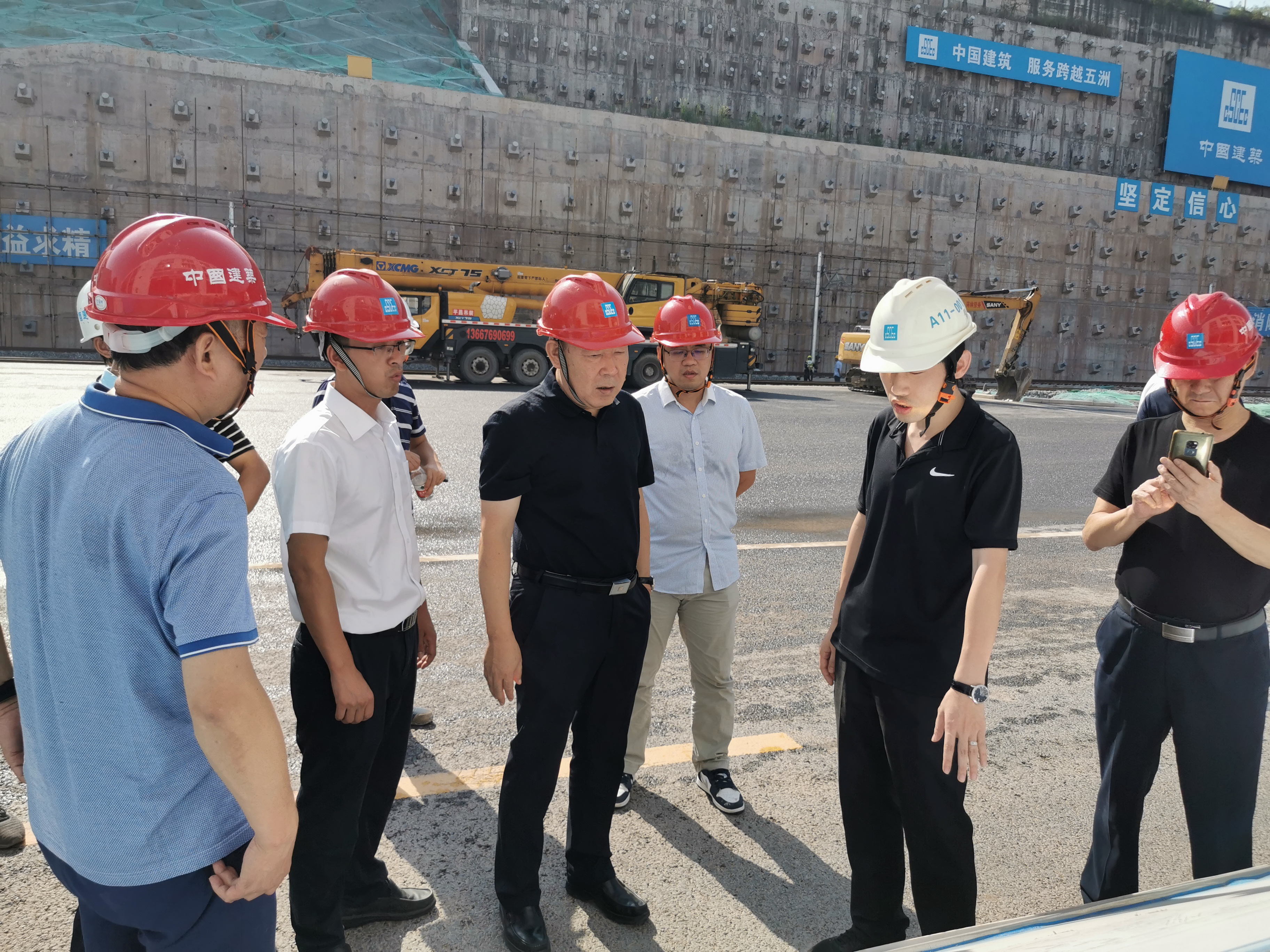 中建股份基础设施事业部党工委书记执行总经理程贵堂