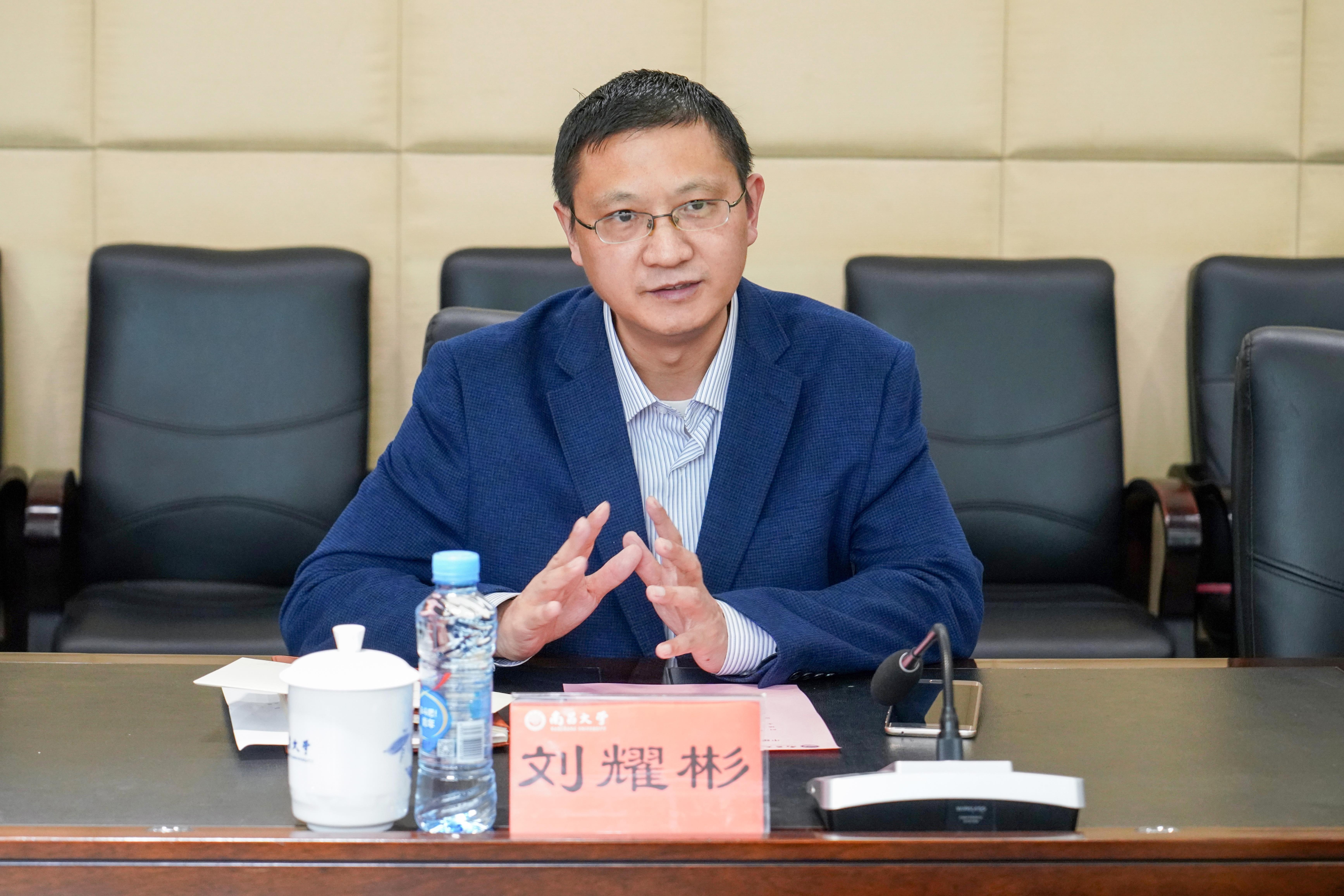 刘耀彬.JPG