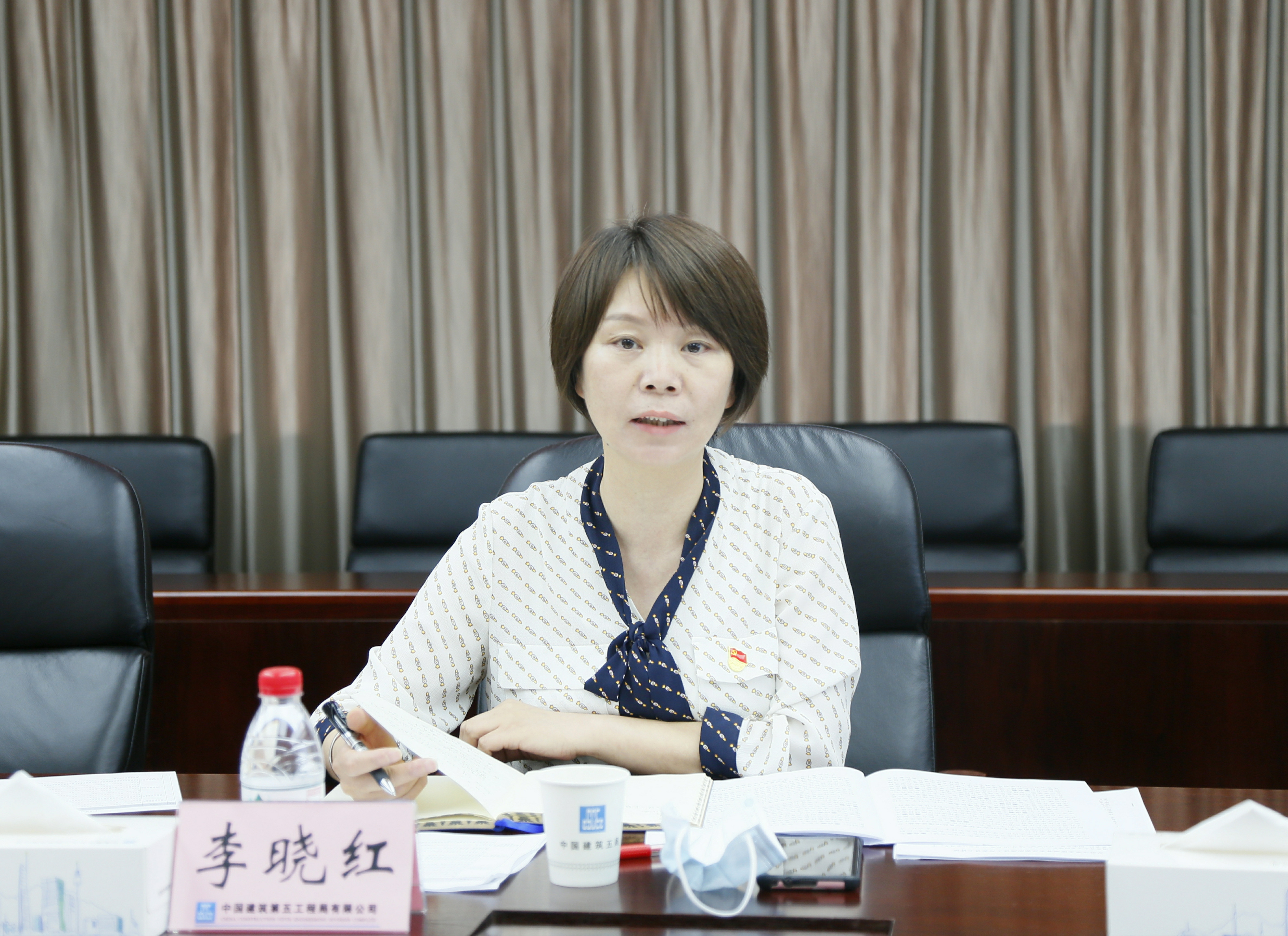 晓红姐.jpg 晓红姐.jpg