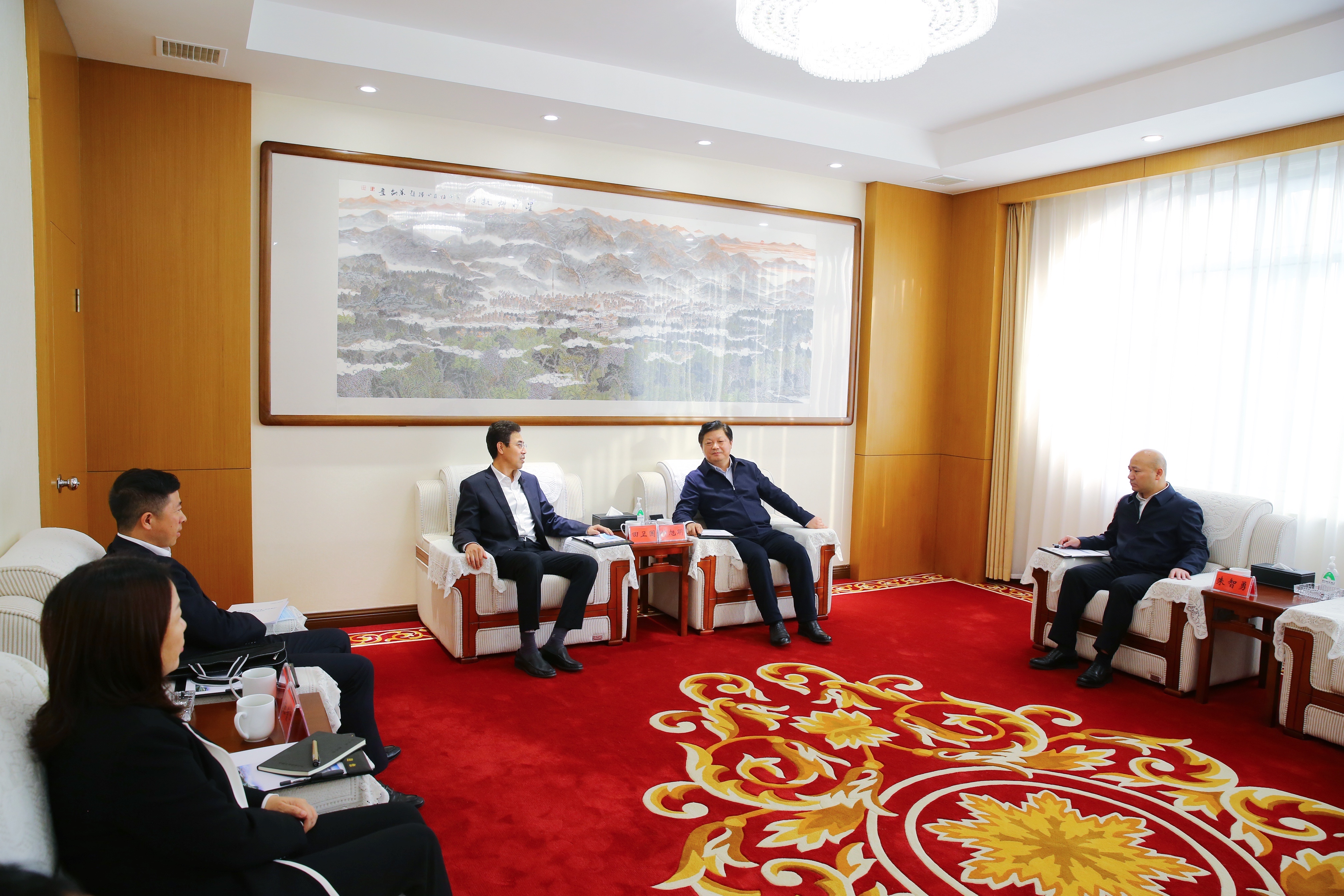 微信图片_20211120181052.jpg 微信图片_20211120181052.jpg