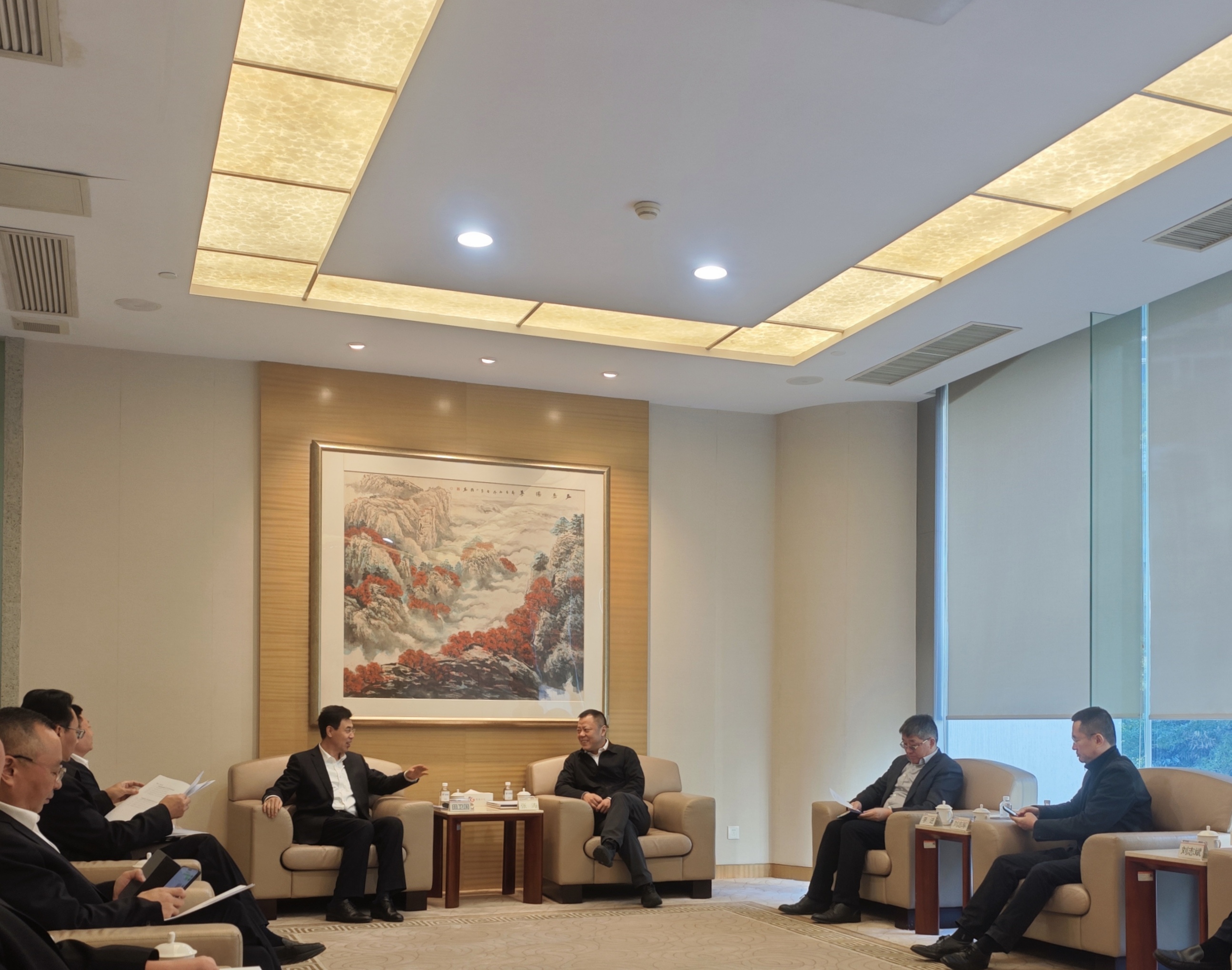 微信图片_20241218202112.jpg