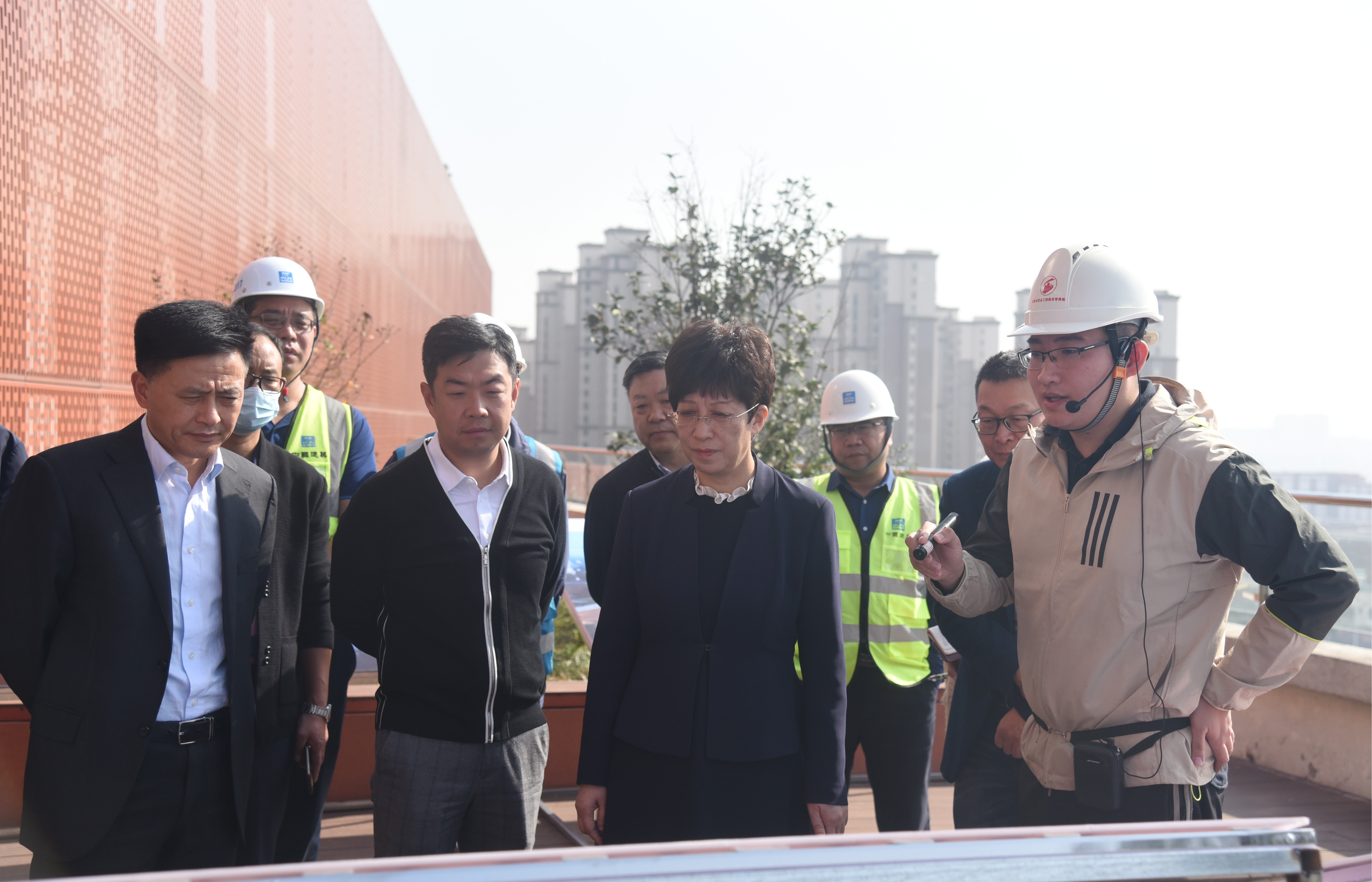 合肥市市委副书记,市长凌云调研安徽公司中科大高新园区(一期)项目