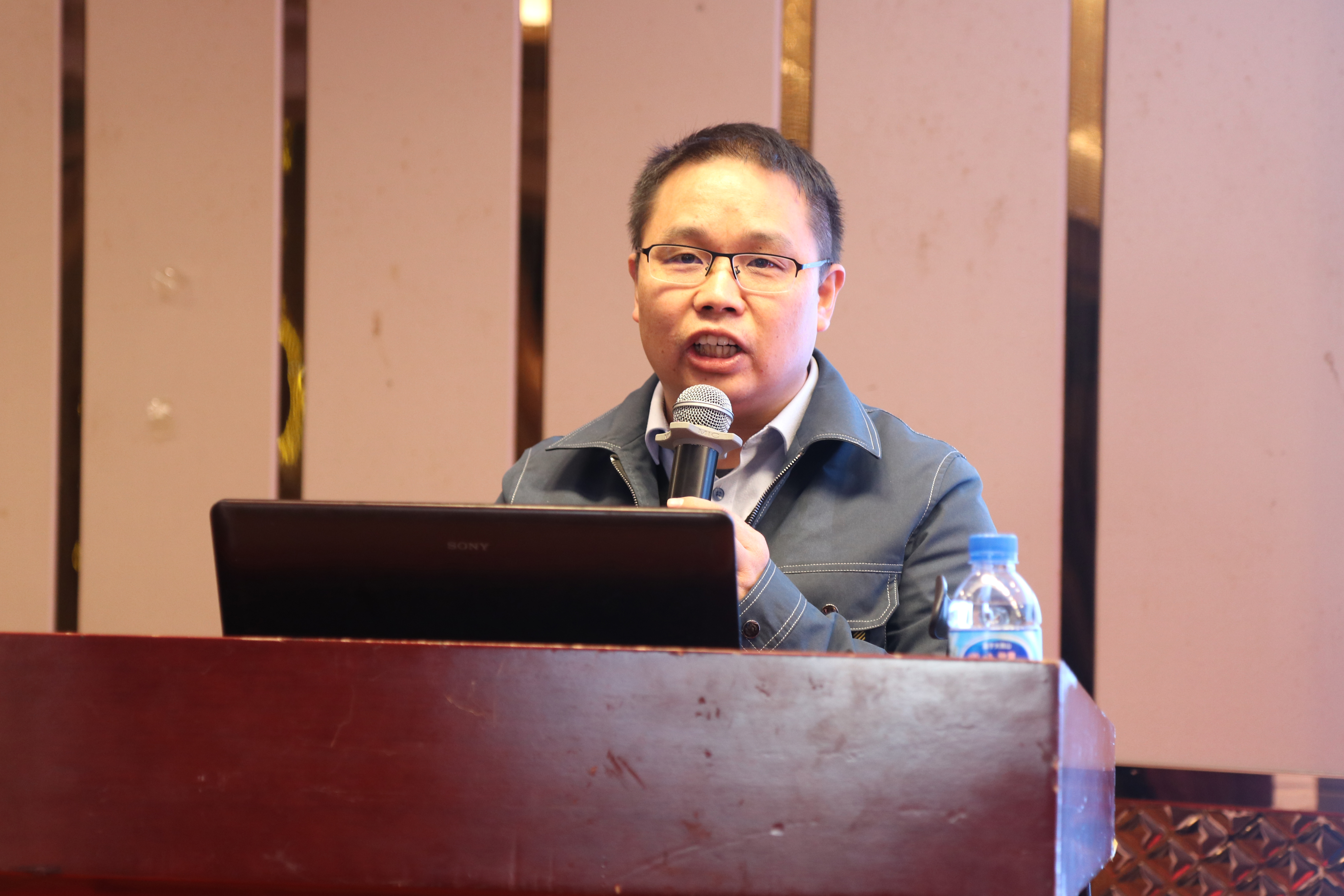 IMG_4427.jpg IMG_4427.jpg