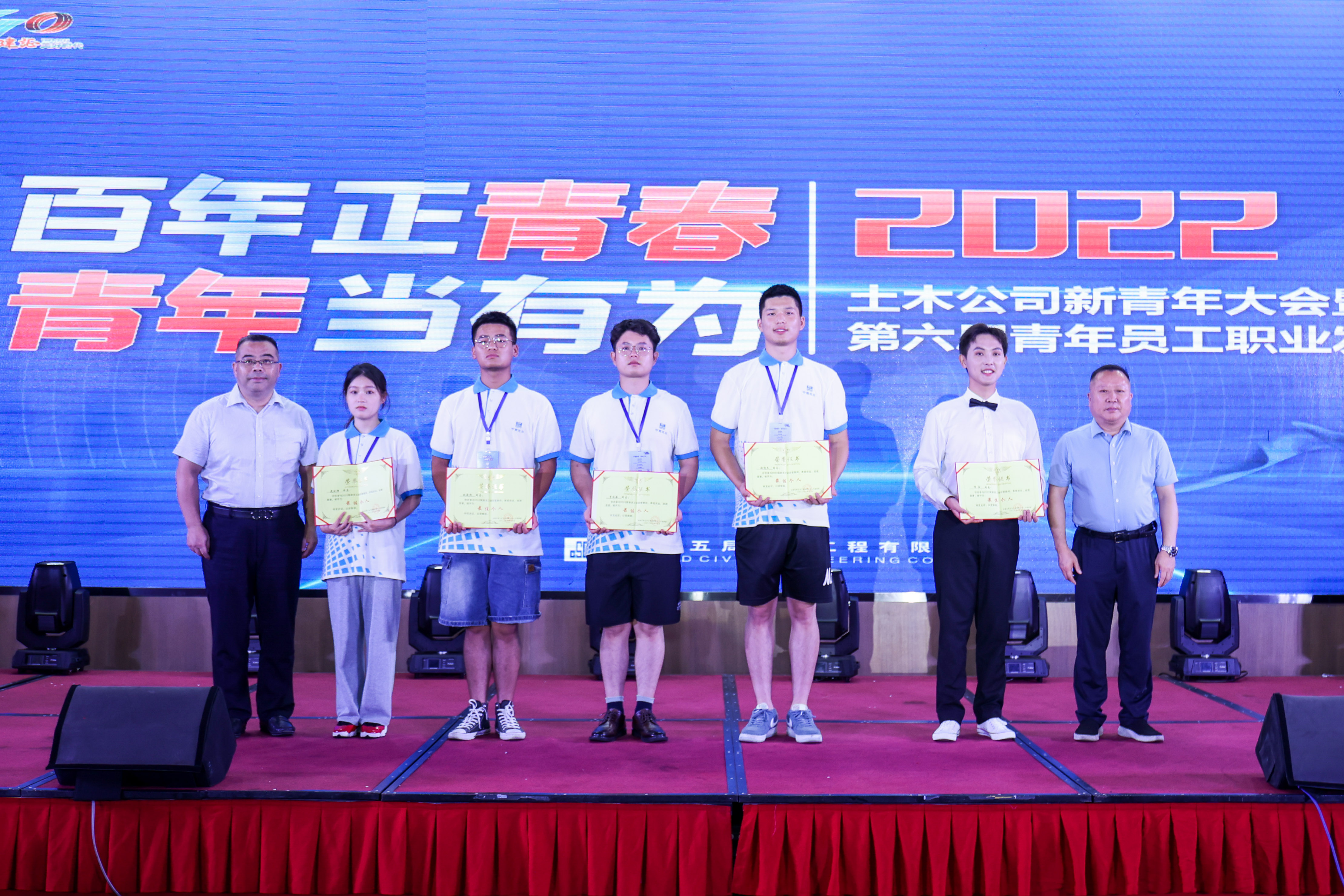 HIGN3443.jpg HIGN3443.jpg