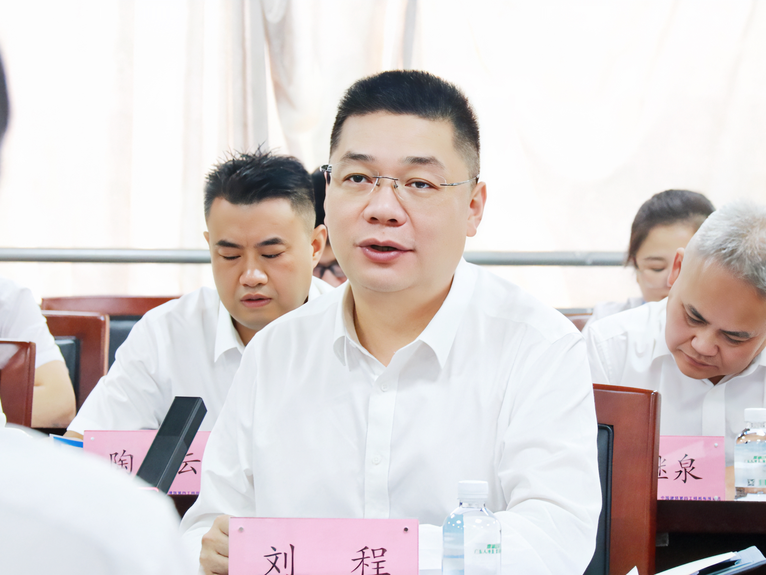 刘程总.jpg 刘程总.jpg