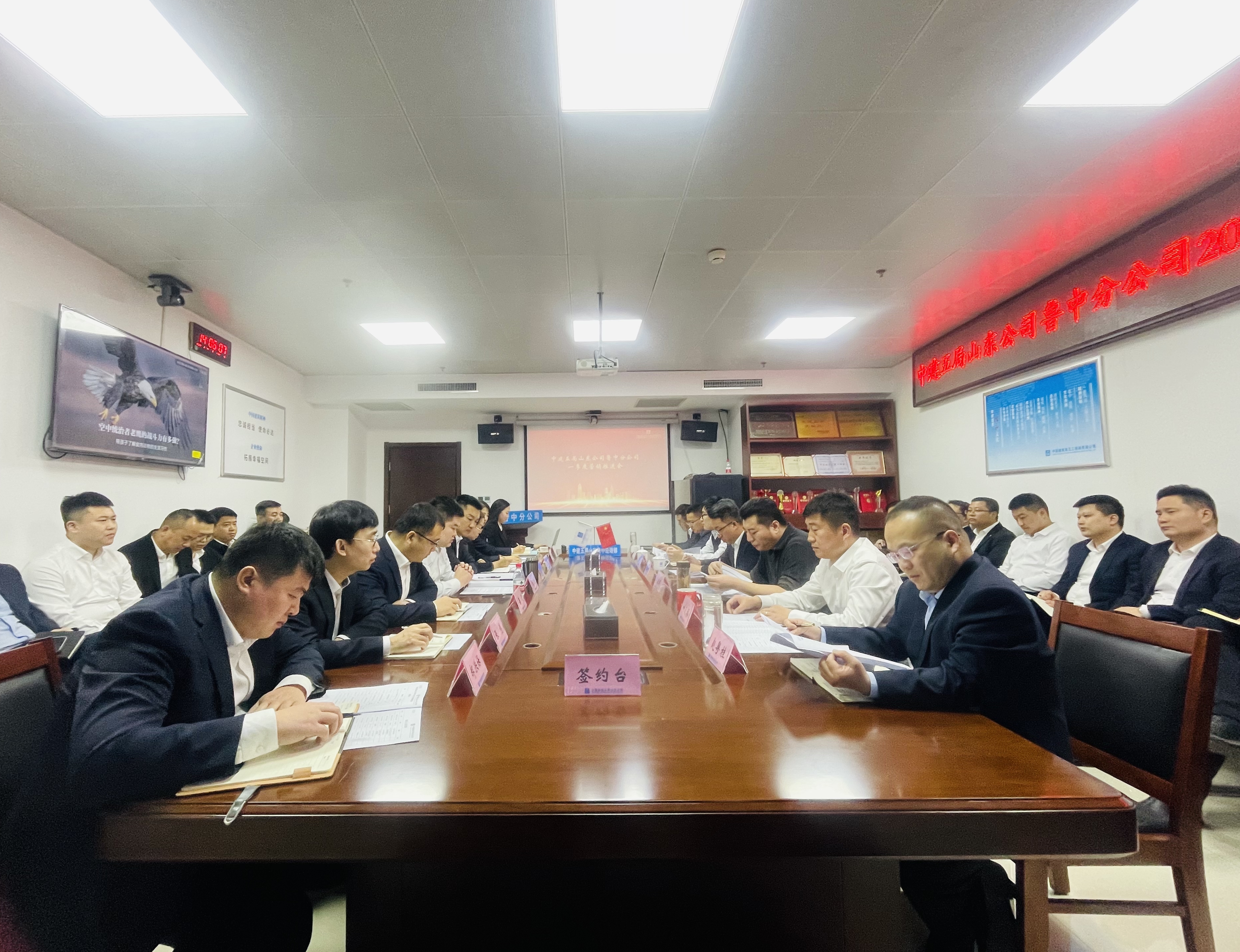 d75e3ae211fea59e322d6a5cb1bcc5a.jpg d75e3ae211fea59e322d6a5cb1bcc5a.jpg