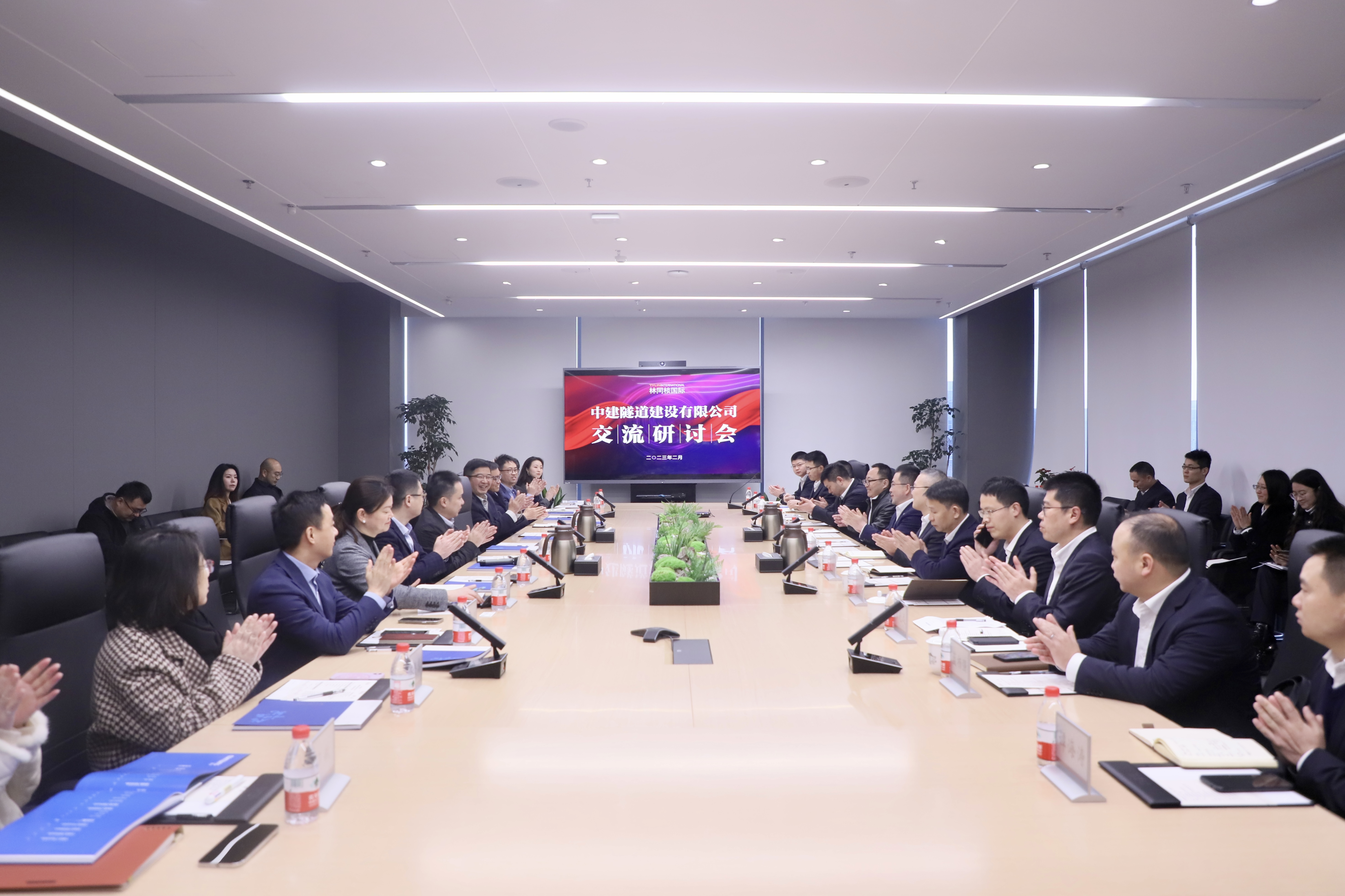 微信图片_20230216145627.jpg 微信图片_20230216145627.jpg