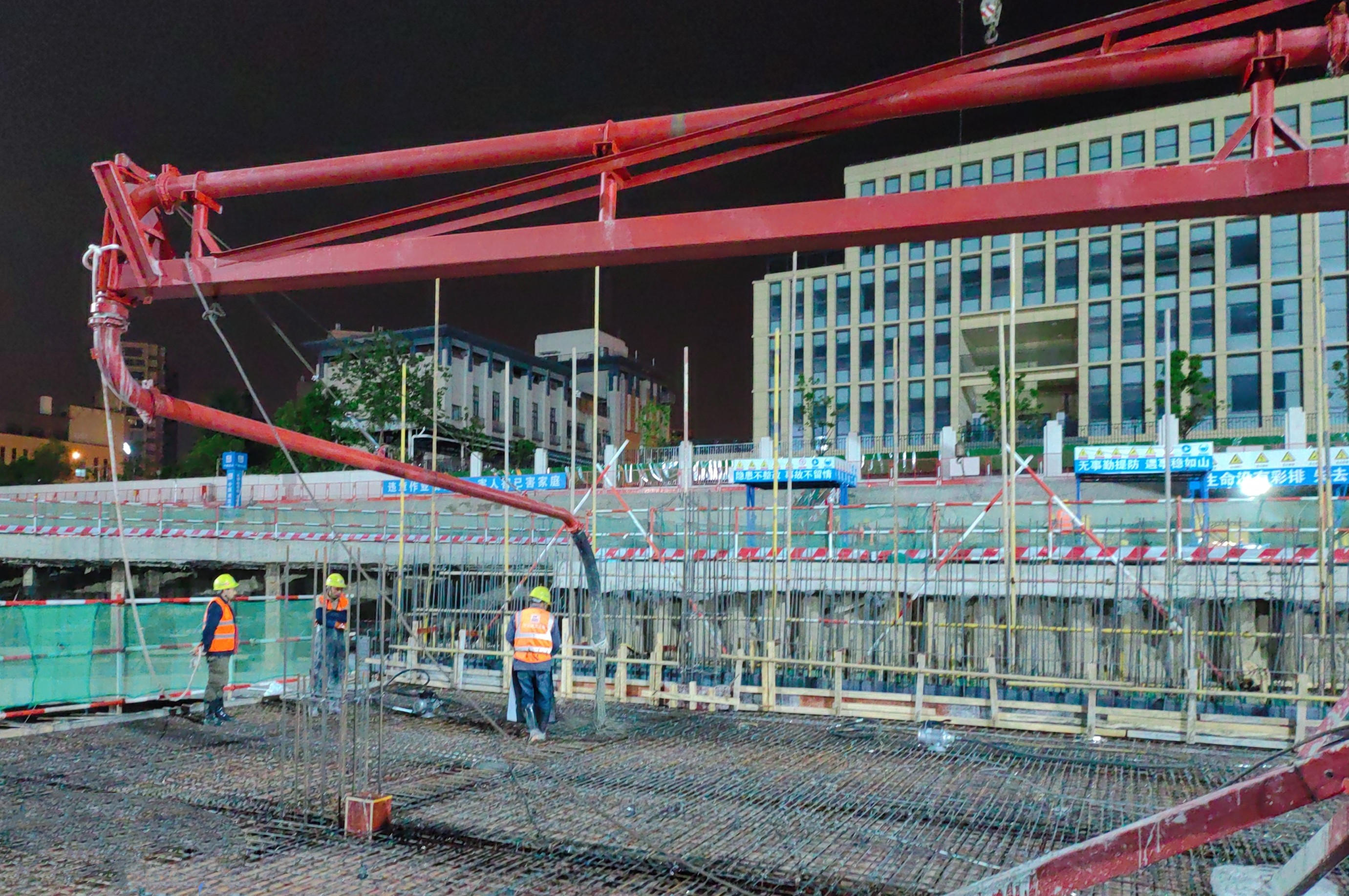 施工现场.jpg