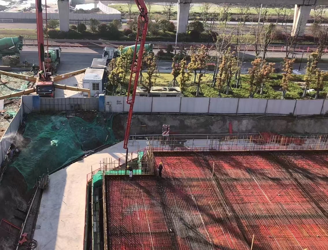 施工现场.jpg 施工现场.jpg