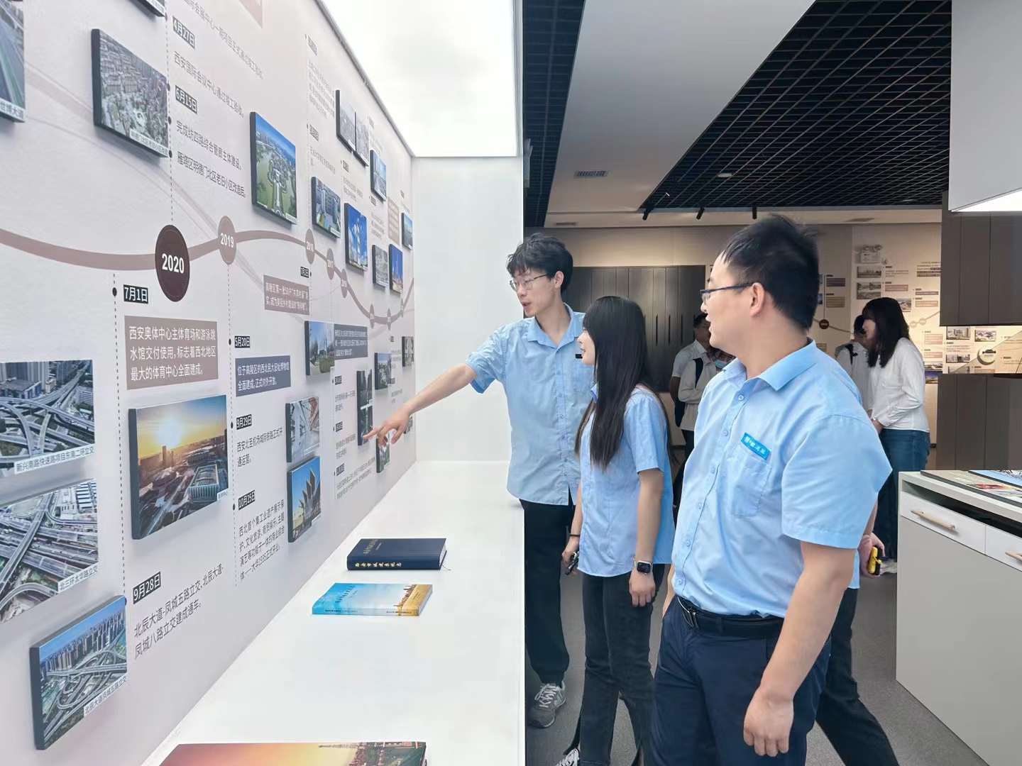 活动：参观西安市城建档案馆 (10).jpg