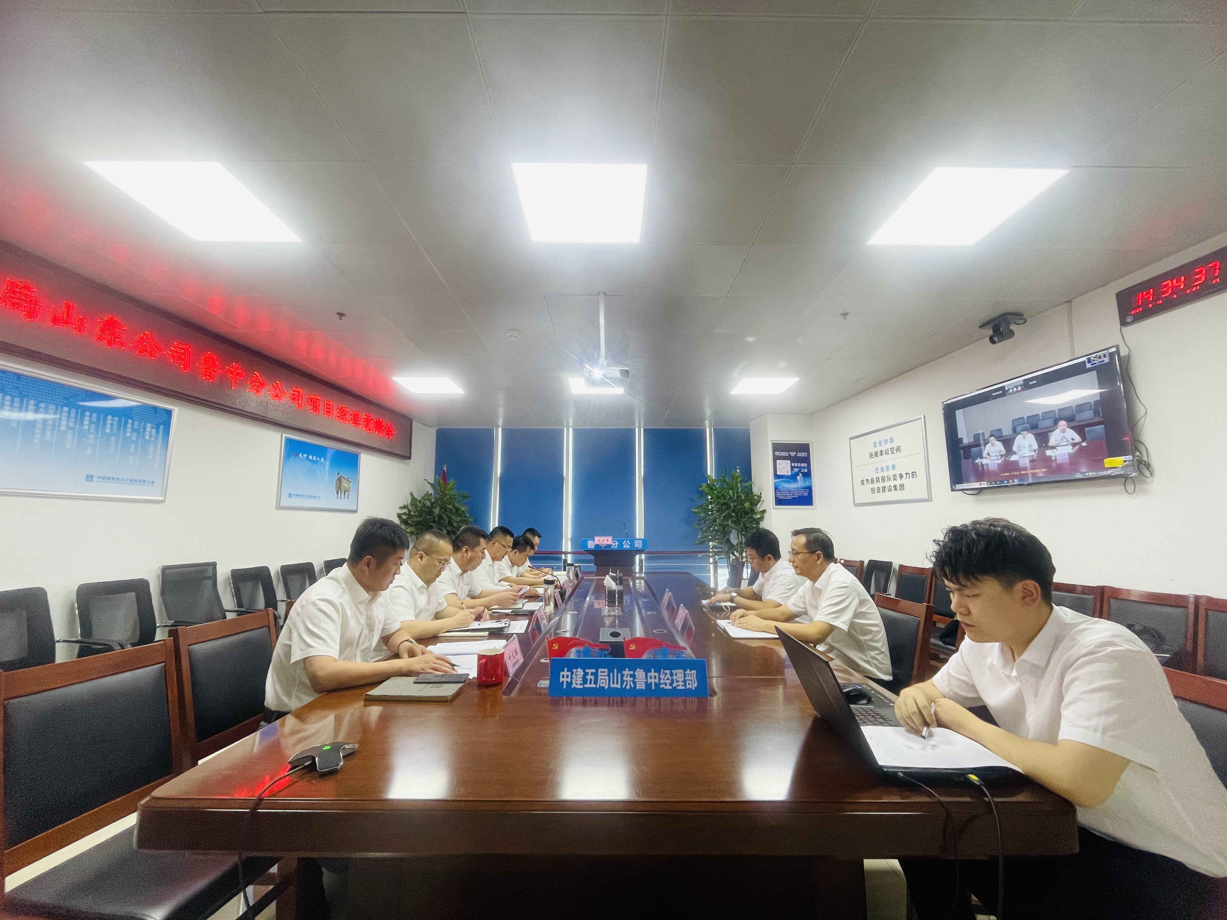 c553c4a54f1f8152051a7a89d45d8a9.jpg c553c4a54f1f8152051a7a89d45d8a9.jpg