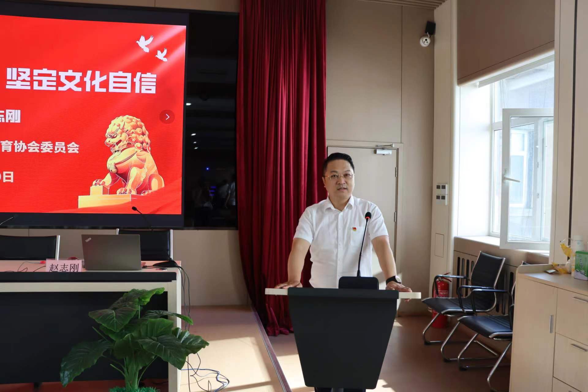 2.朱学军照片.jpg