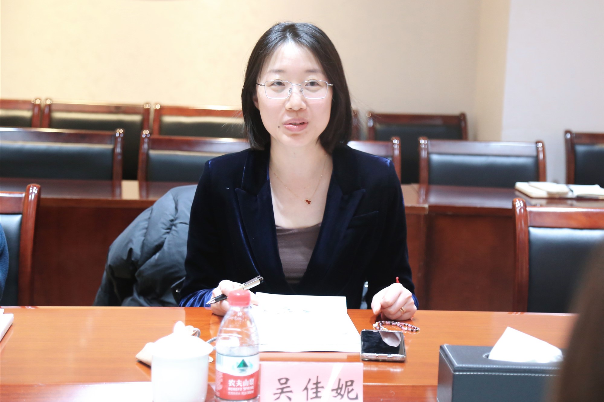 会议现场2.jpg