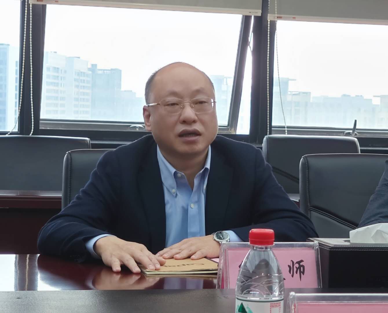 中国建设银行湖南省分行副行长邹致师到五局交流座谈