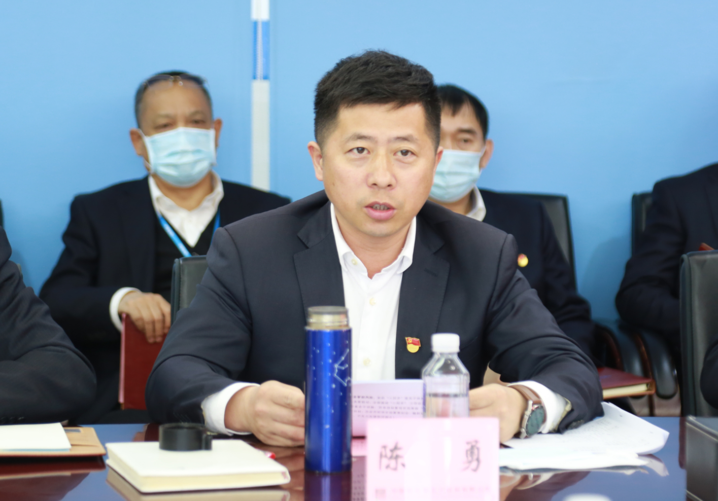 陈勇 2月24日上午,中建五局董事,总经理,党委副书记刘冬,党委常委