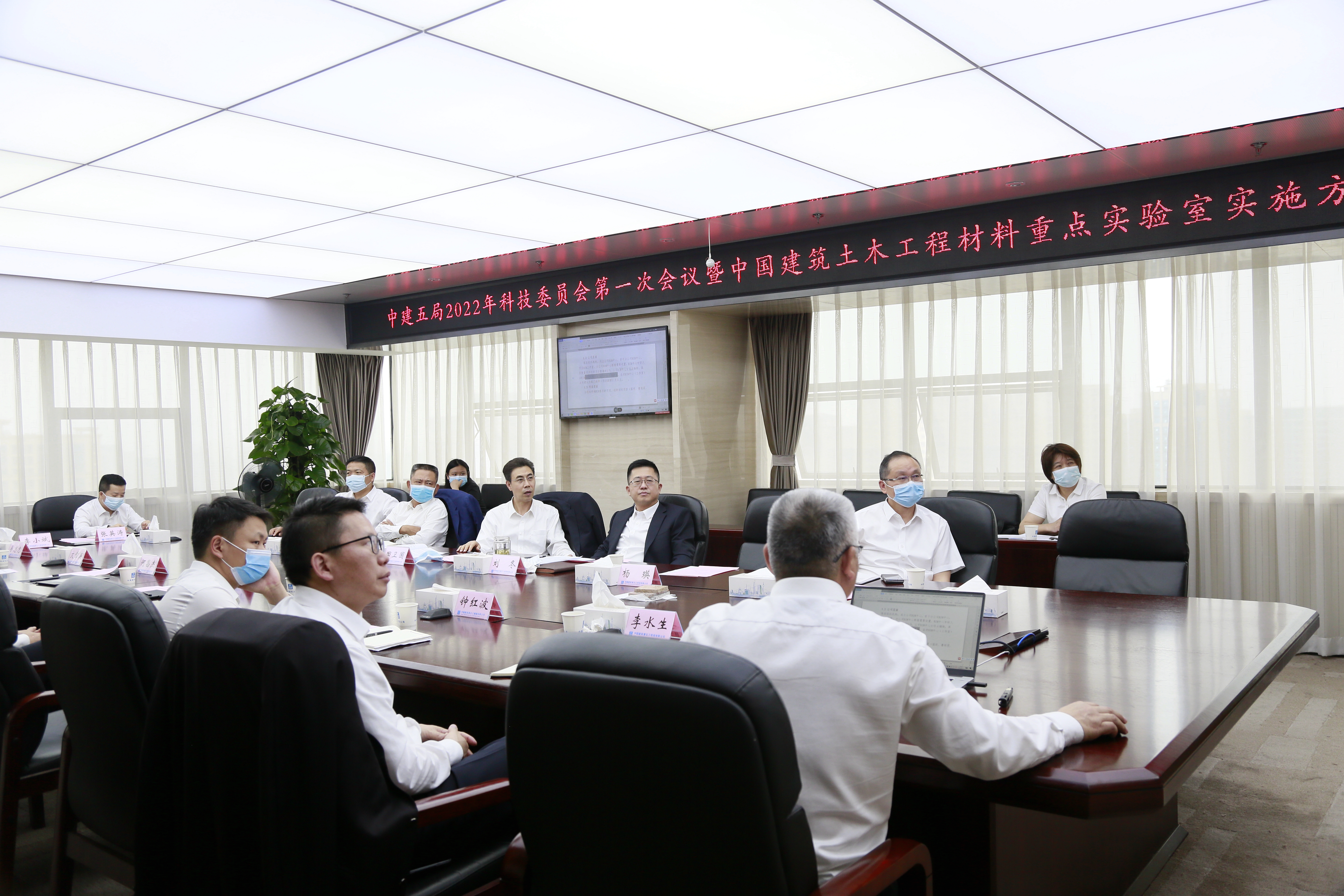 f13cb051a4fbae4ed4d3a208f33df36.jpg f13cb051a4fbae4ed4d3a208f33df36.jpg