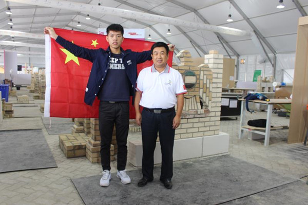 五局榜样 | 世界冠军教练雷定鸣