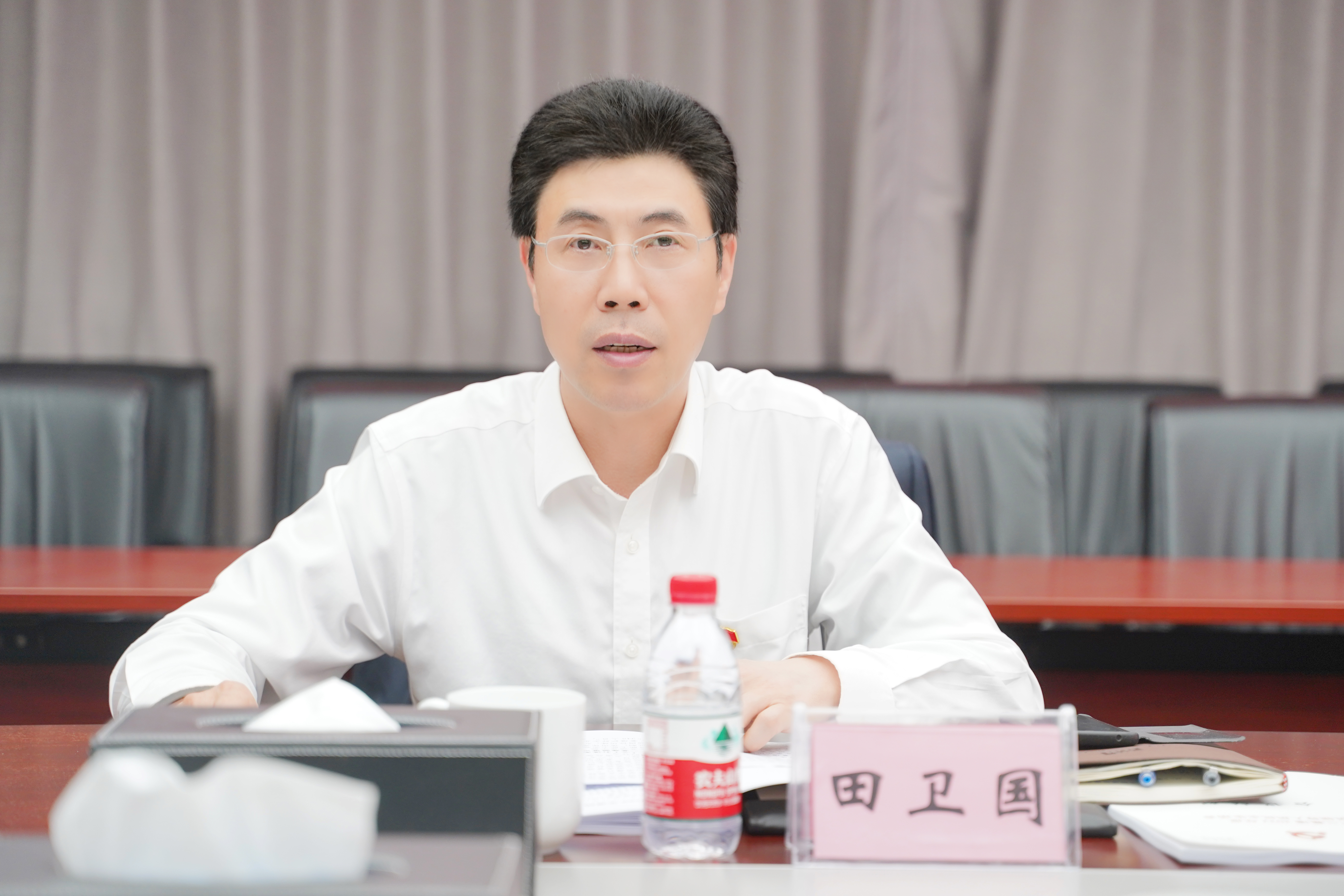 田局修图.jpg 田局修图.jpg